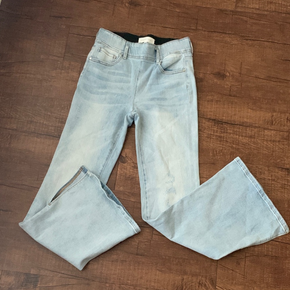 NWT Risen high rise flare jeans